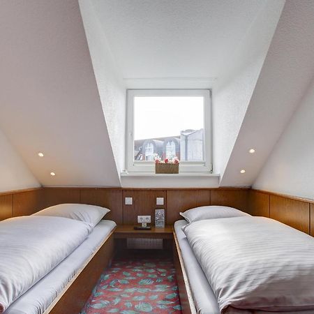 Ina Hotel Consul Kiel Bagian luar foto