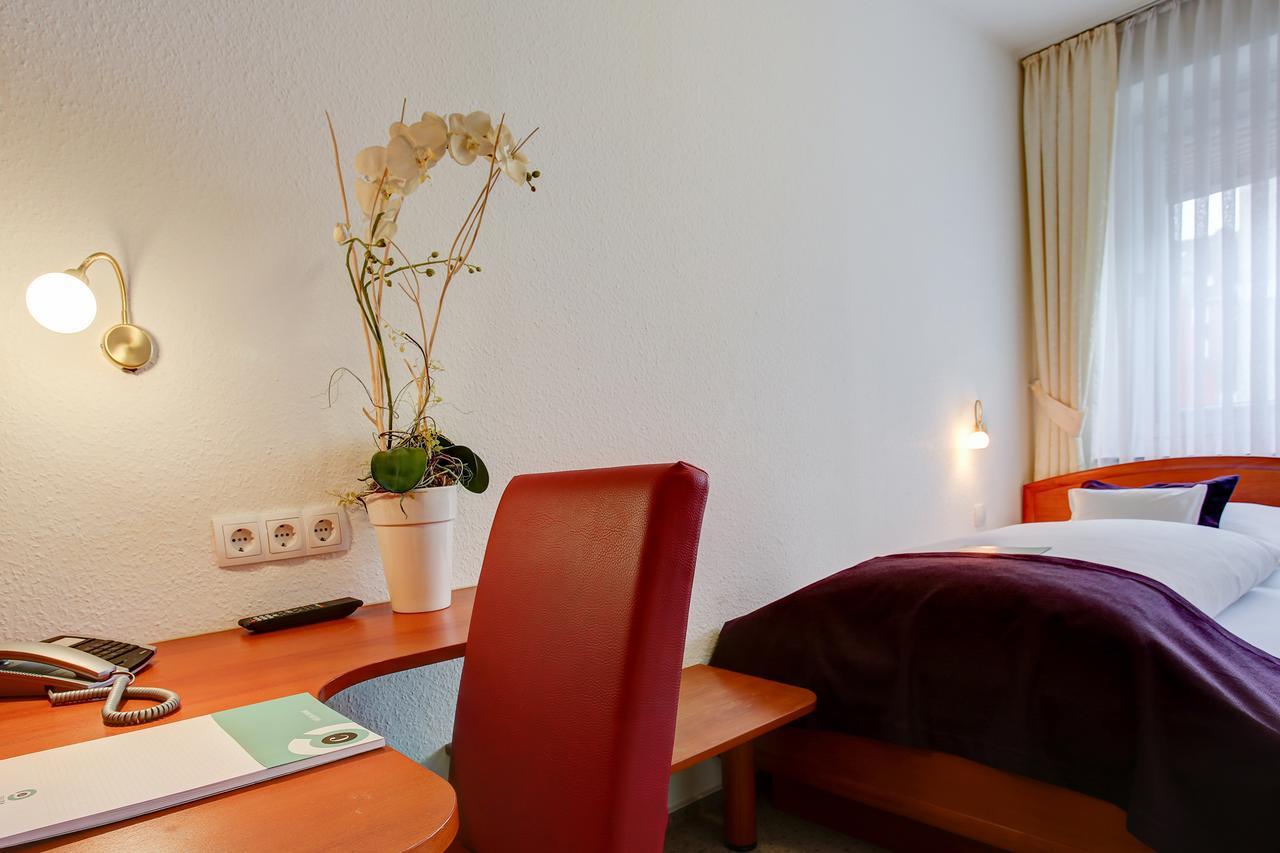 Ina Hotel Consul Kiel Bagian luar foto
