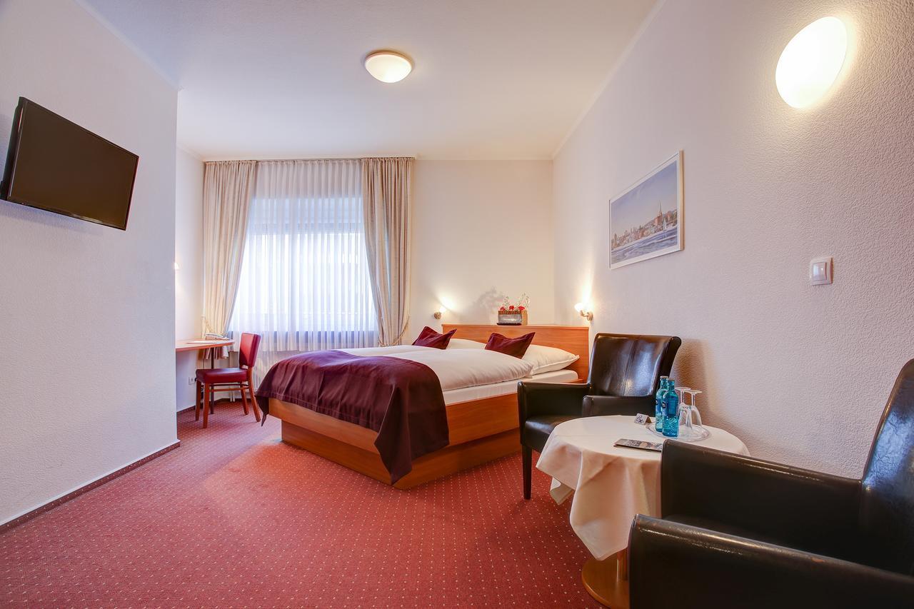 Ina Hotel Consul Kiel Bagian luar foto