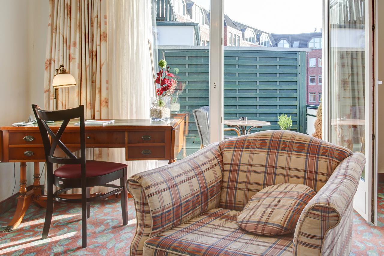 Ina Hotel Consul Kiel Bagian luar foto