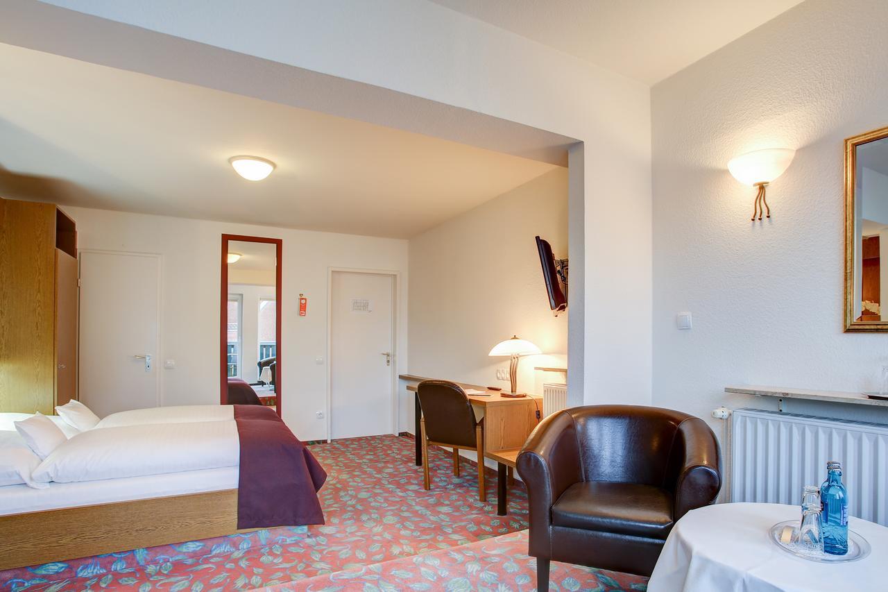 Ina Hotel Consul Kiel Bagian luar foto
