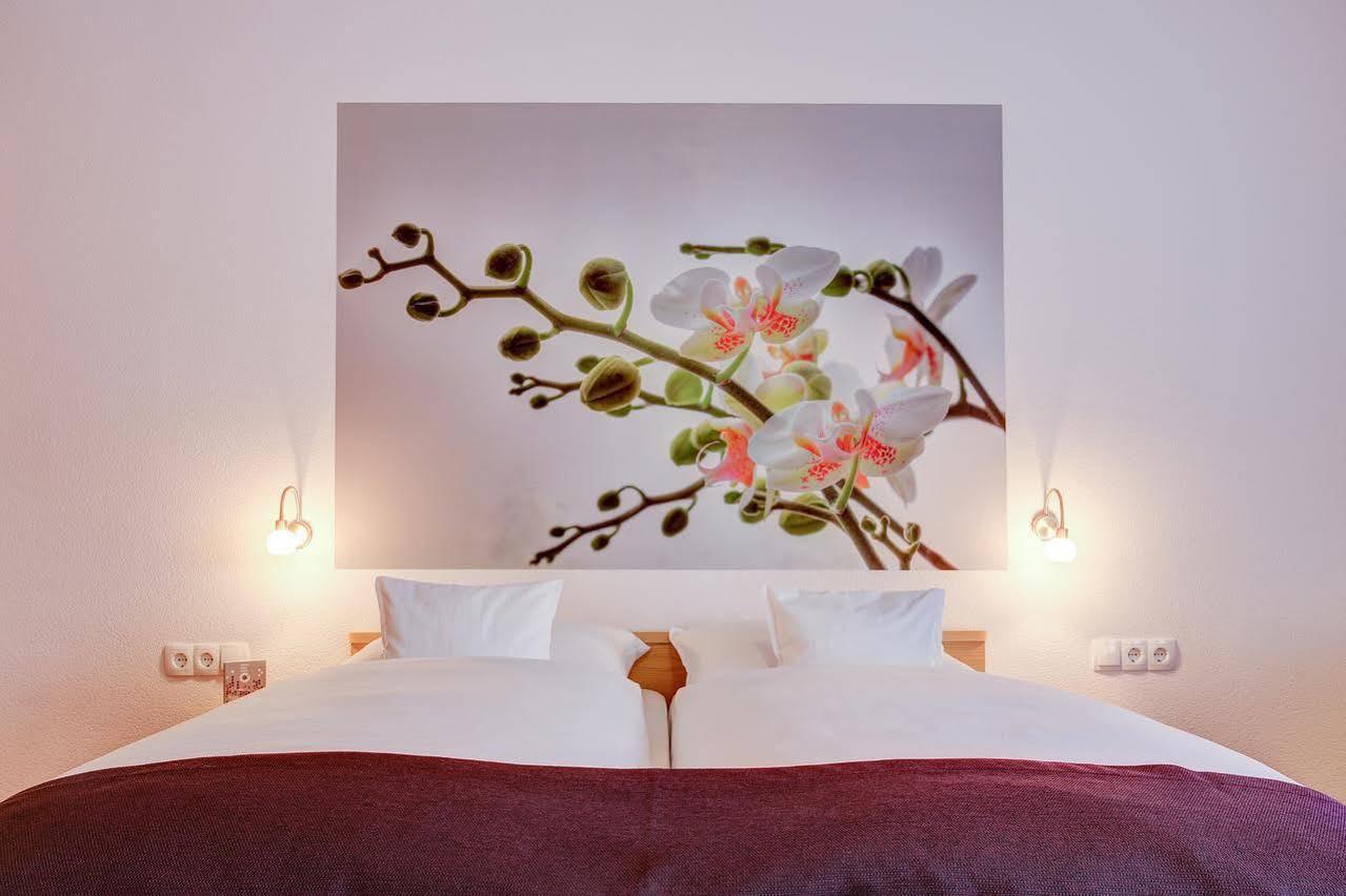 Ina Hotel Consul Kiel Bagian luar foto